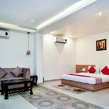Hotel City Square Hisār 外观 照片