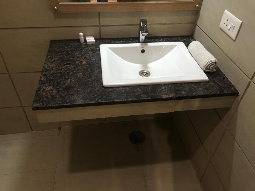 Hotel City Square Hisār 外观 照片