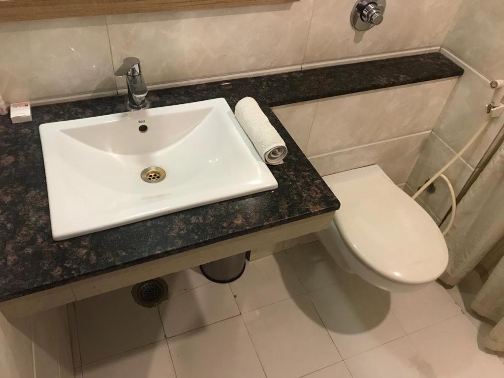 Hotel City Square Hisār 外观 照片