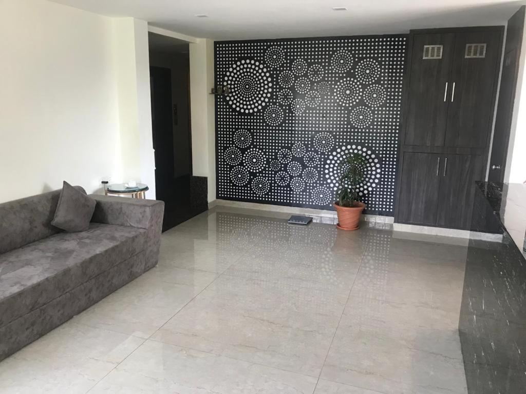 Hotel City Square Hisār 外观 照片