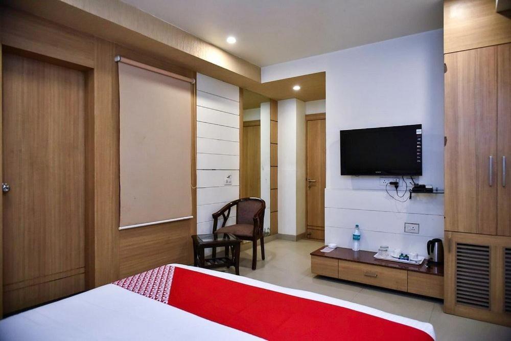 Hotel City Square Hisār 外观 照片